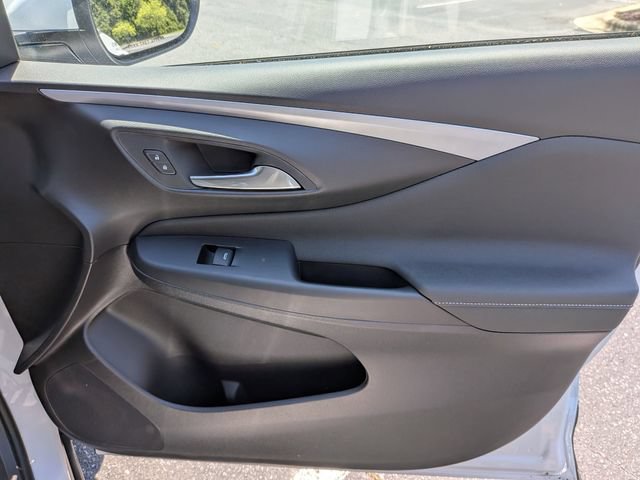 New 2026 Buick Envista Sport Touring w/ Convenience I Package FWD image 25