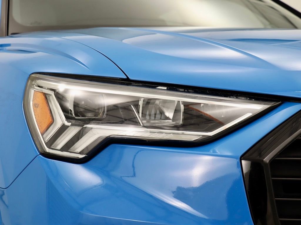 Used 2021 Audi Q3 2.0T Premium Plus w/ Premium Plus Package image 9