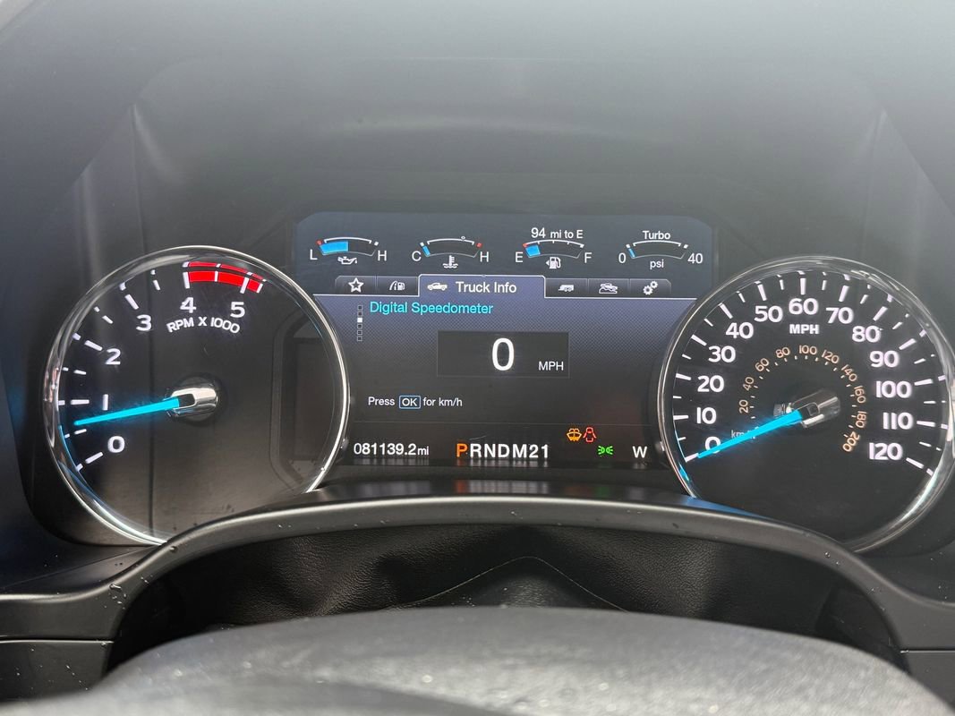 Used 2019 Ford F250 Lariat w/ Chrome Package image 23