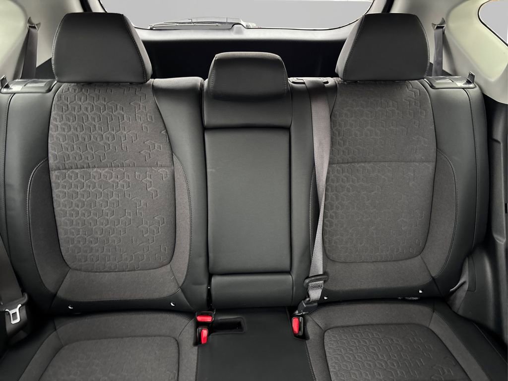 Certified 2025 Kia Seltos S image 17