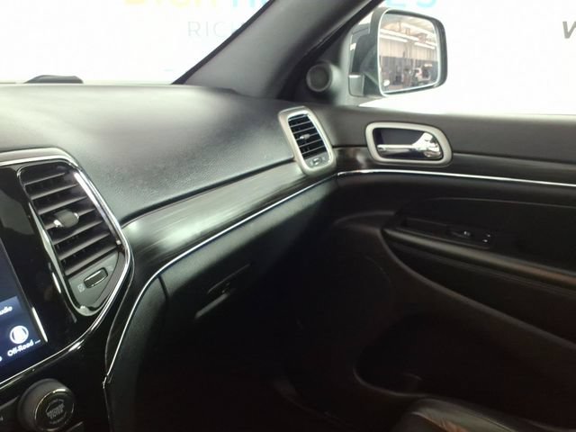Used 2020 Jeep Grand Cherokee Limited AWD/4WD image 24