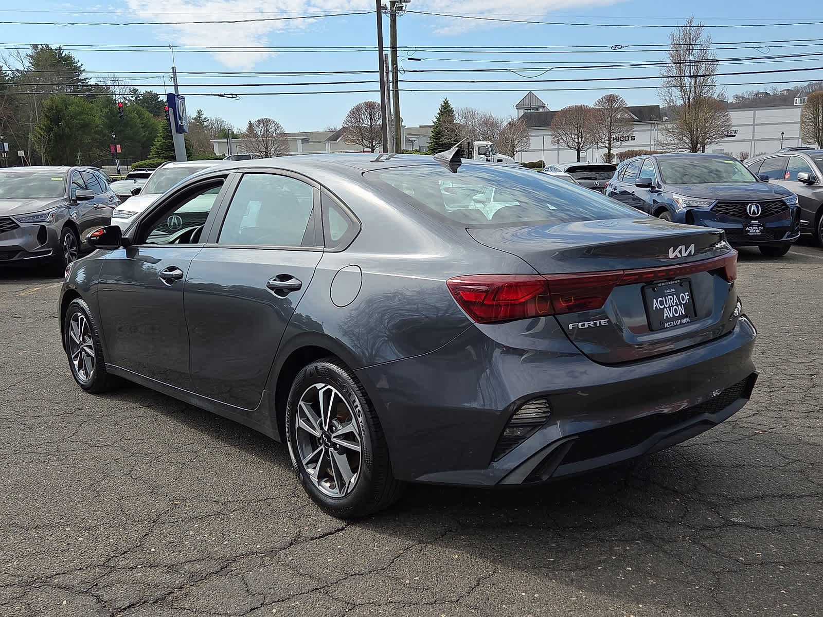Used 2023 Kia Forte LXS image 7