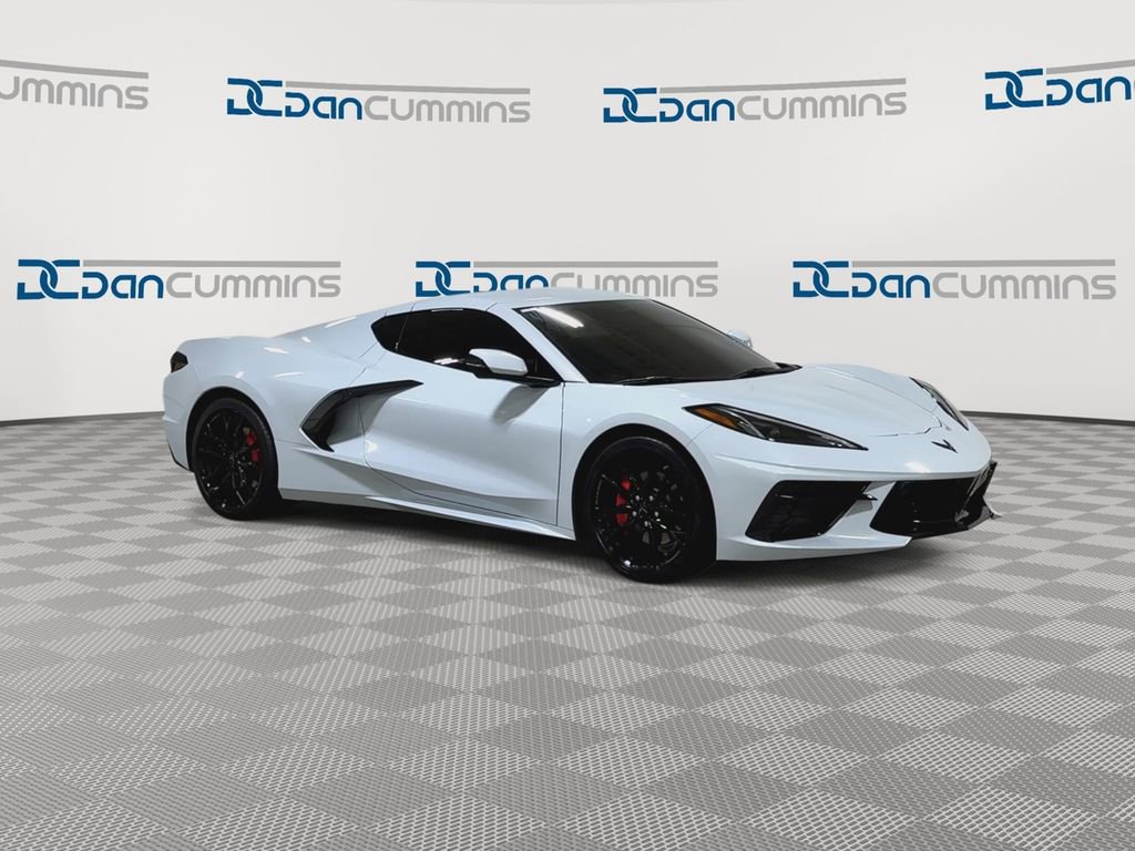 Used 2023 Chevrolet Corvette Stingray Premium Cpe w/ Battery Protection Package image 2