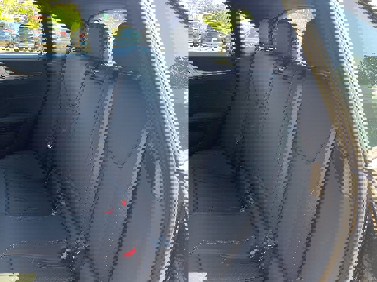 Used 2025 BMW i4 eDrive40 w/ Parking Assistance Package image 31