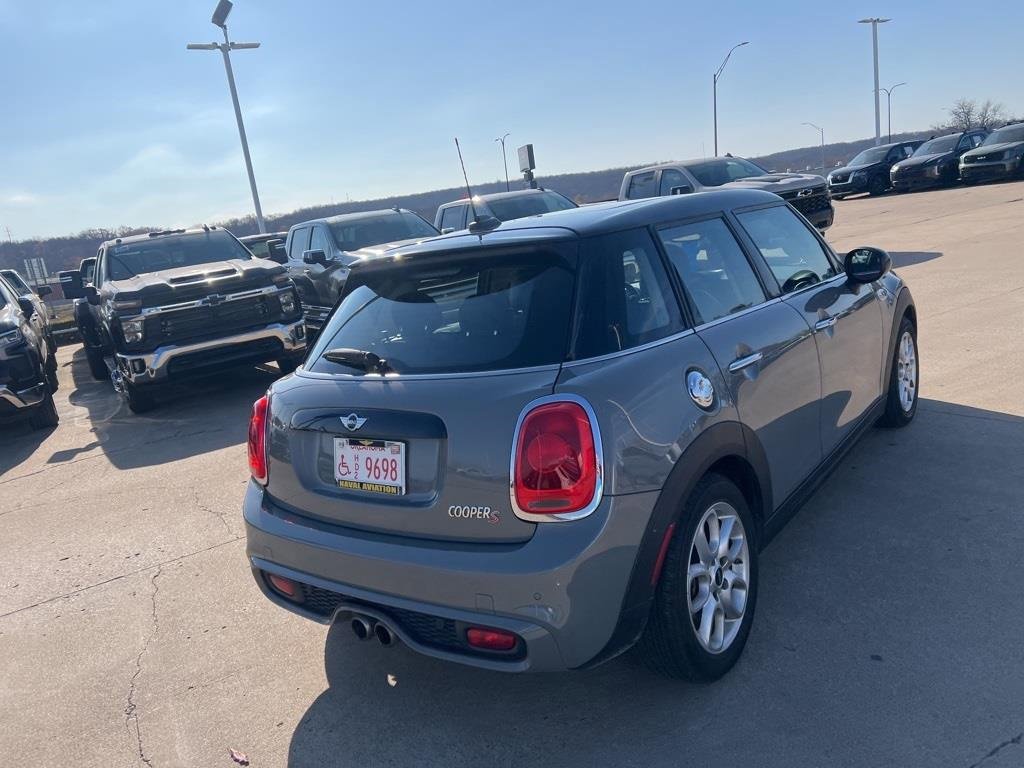 Used 2018 MINI Cooper S image 11