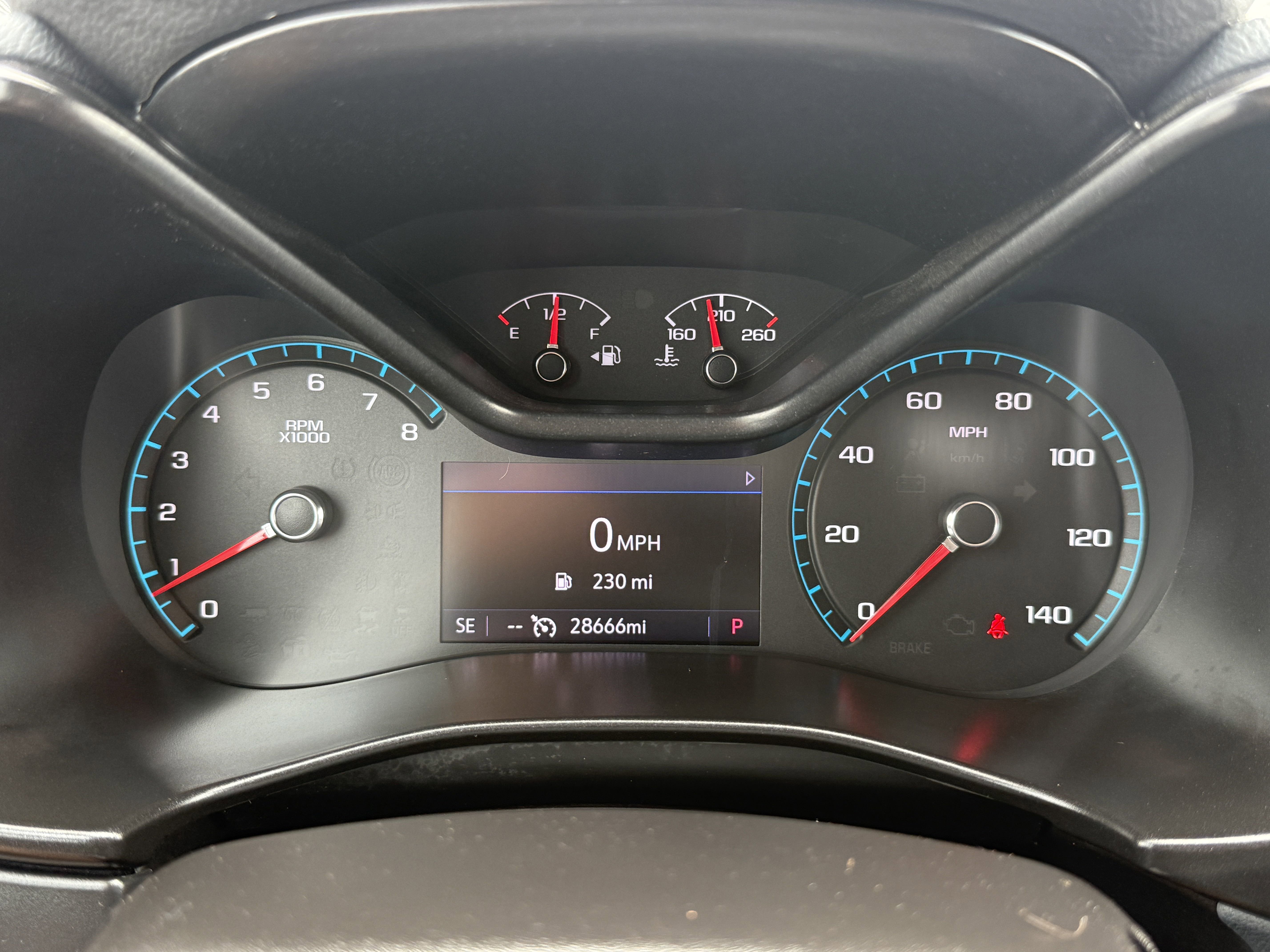 Used 2022 Chevrolet Colorado Z71 w/ LPO, Tonneau and Step Package image 23
