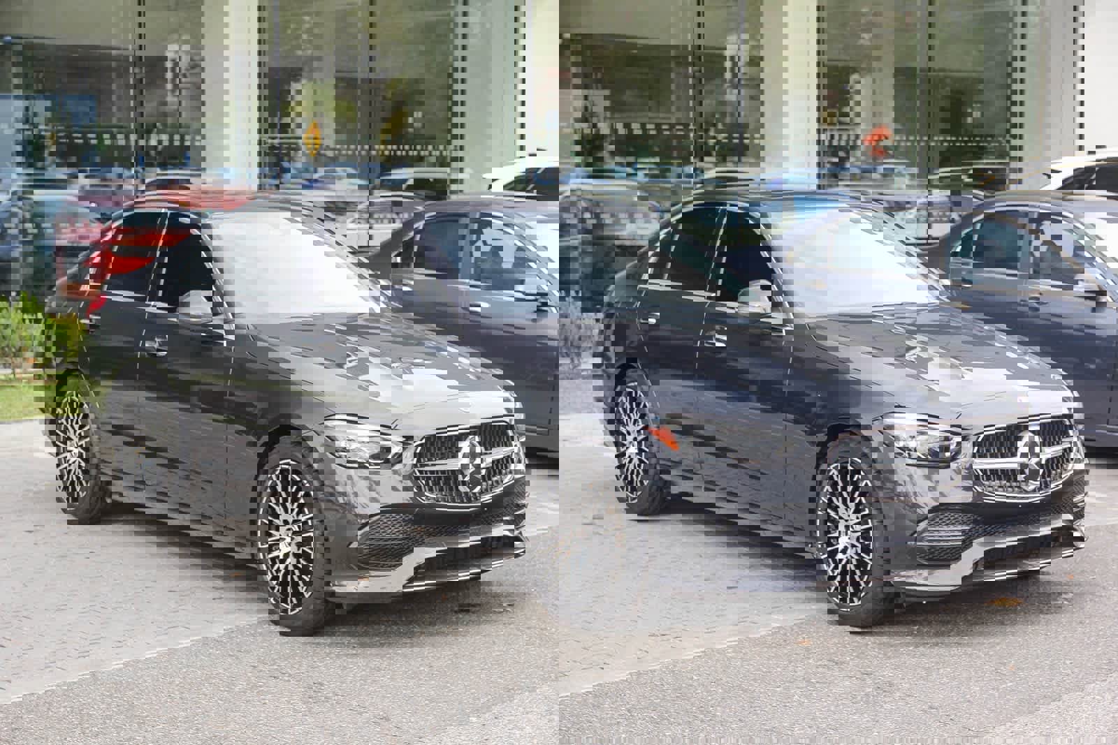 Used 2022 Mercedes-Benz C 300 Sedan image 3