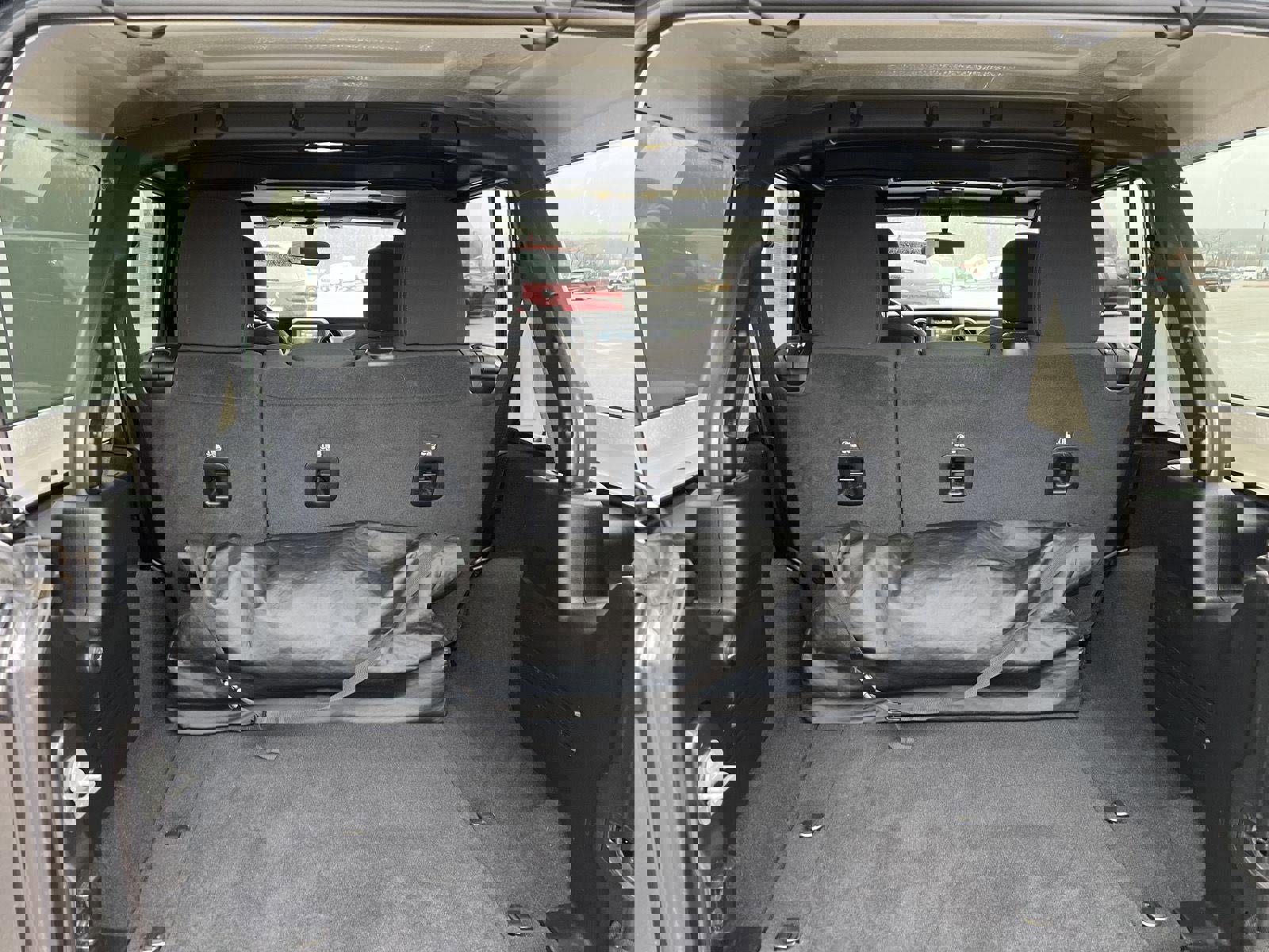 Used 2021 Jeep Wrangler Unlimited Sport image 25