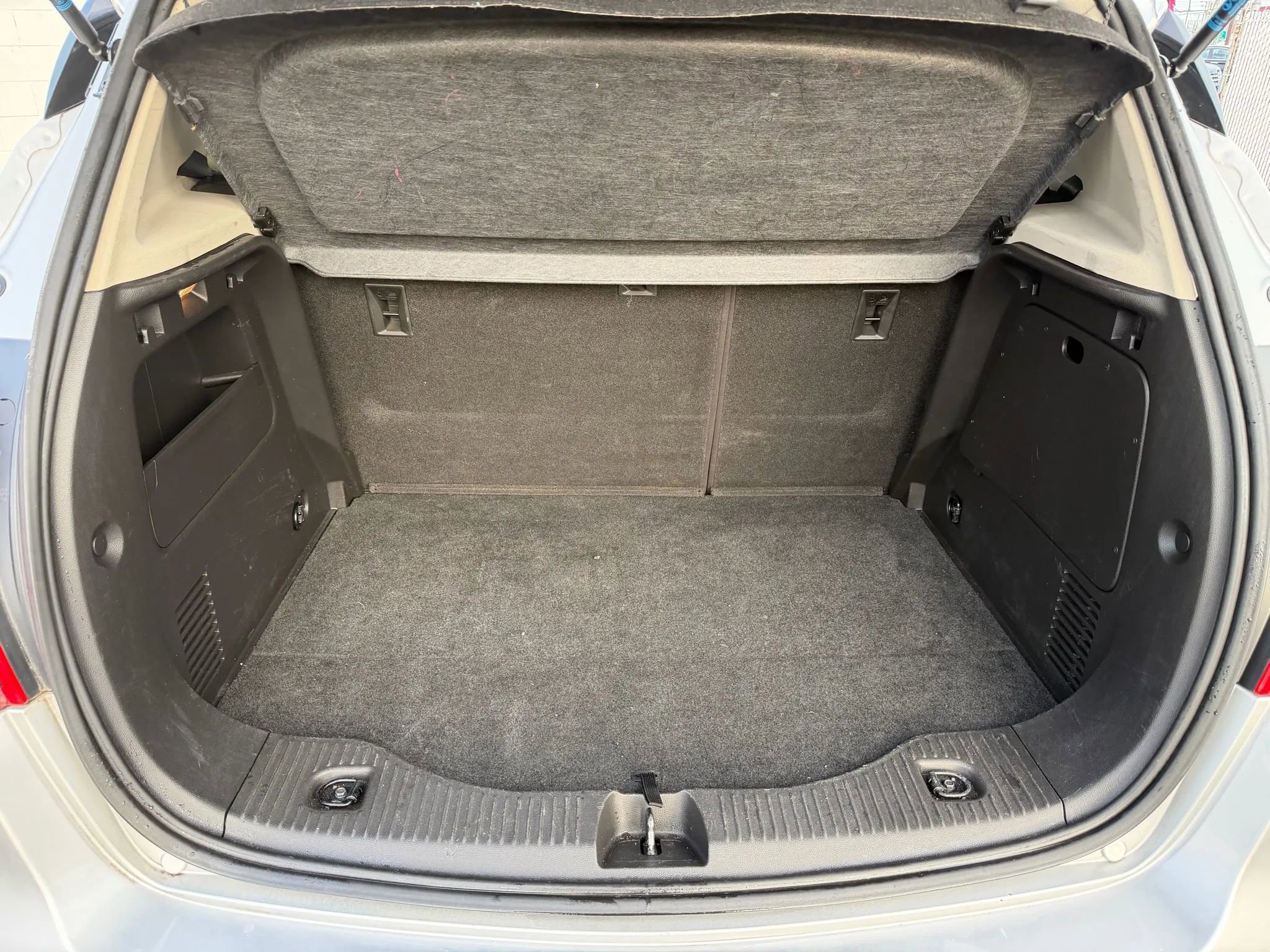 Used 2018 Buick Encore Preferred image 15