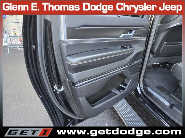 Used 2024 Jeep Grand Wagoneer L Series II w/ Quick Order Packagew 28T image 31