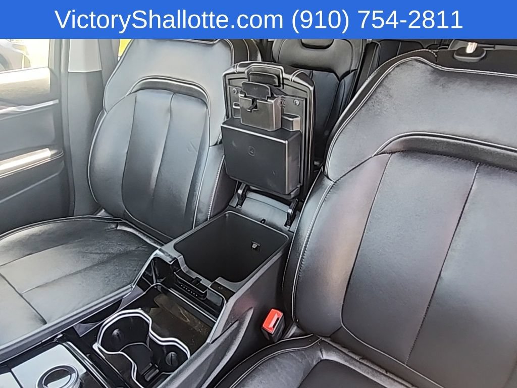 Used 2022 Jeep Grand Cherokee L Limited AWD/4WD image 26