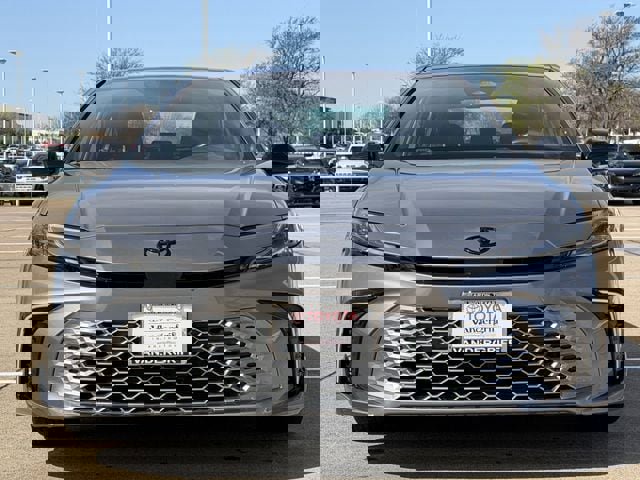 Used 2025 Toyota Camry XSE w/ Premium Package image 8