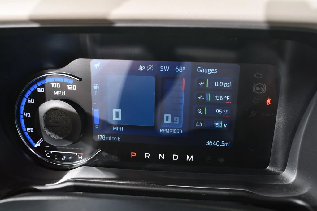 Used 2023 Ford Bronco Wildtrak AWD/4WD image 25