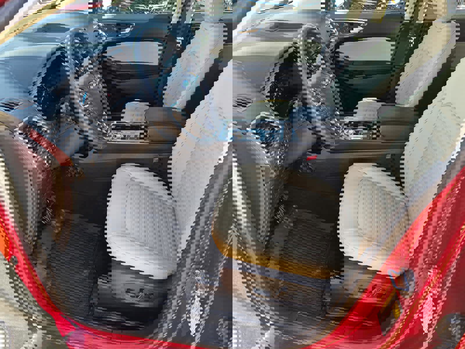 Used 2024 Ford Edge SEL w/ Convenience Package image 12