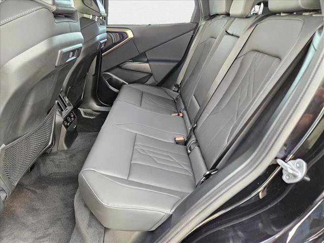 Used 2025 BMW X3 xDrive30i w/ Convenience Package image 15