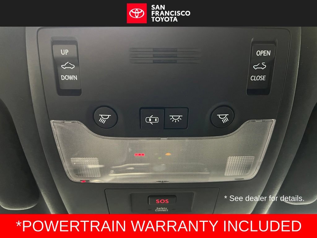 Used 2017 Lexus IS 200t F Sport w/ F Sport Package RWD image 31