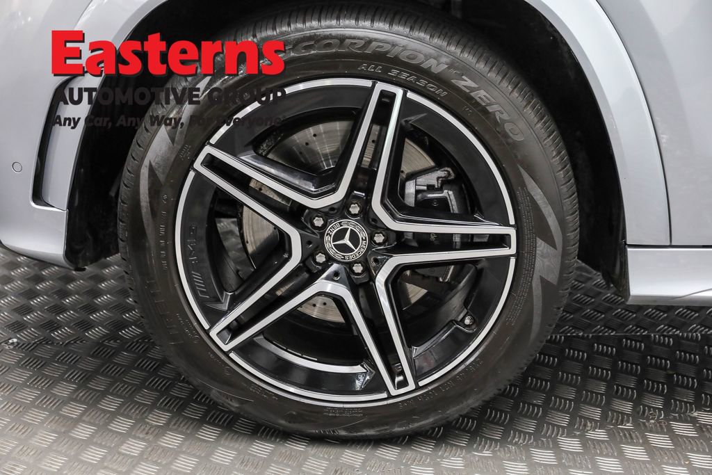 Used 2023 Mercedes-Benz GLS 450 4MATIC w/ AMG Line Exterior image 37