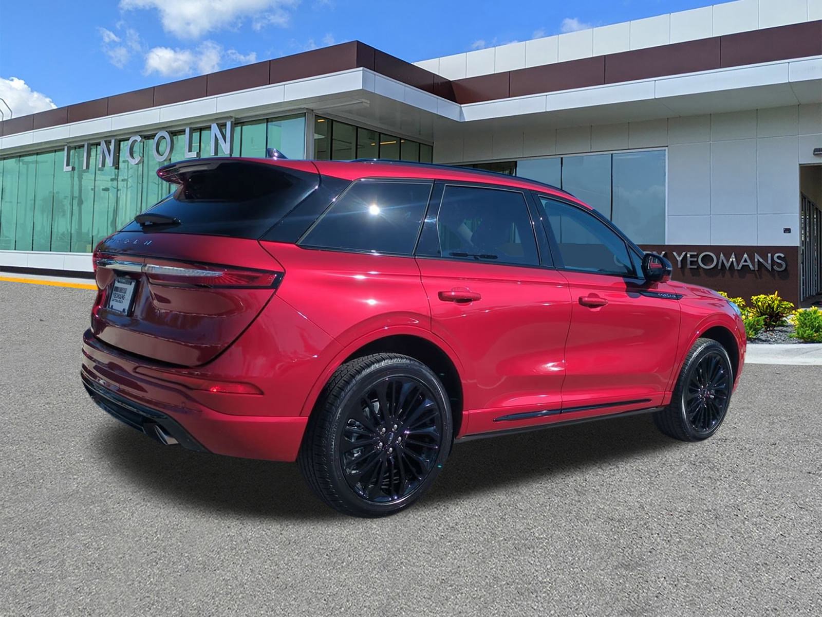 New 2026 Lincoln Corsair Grand Touring image 4