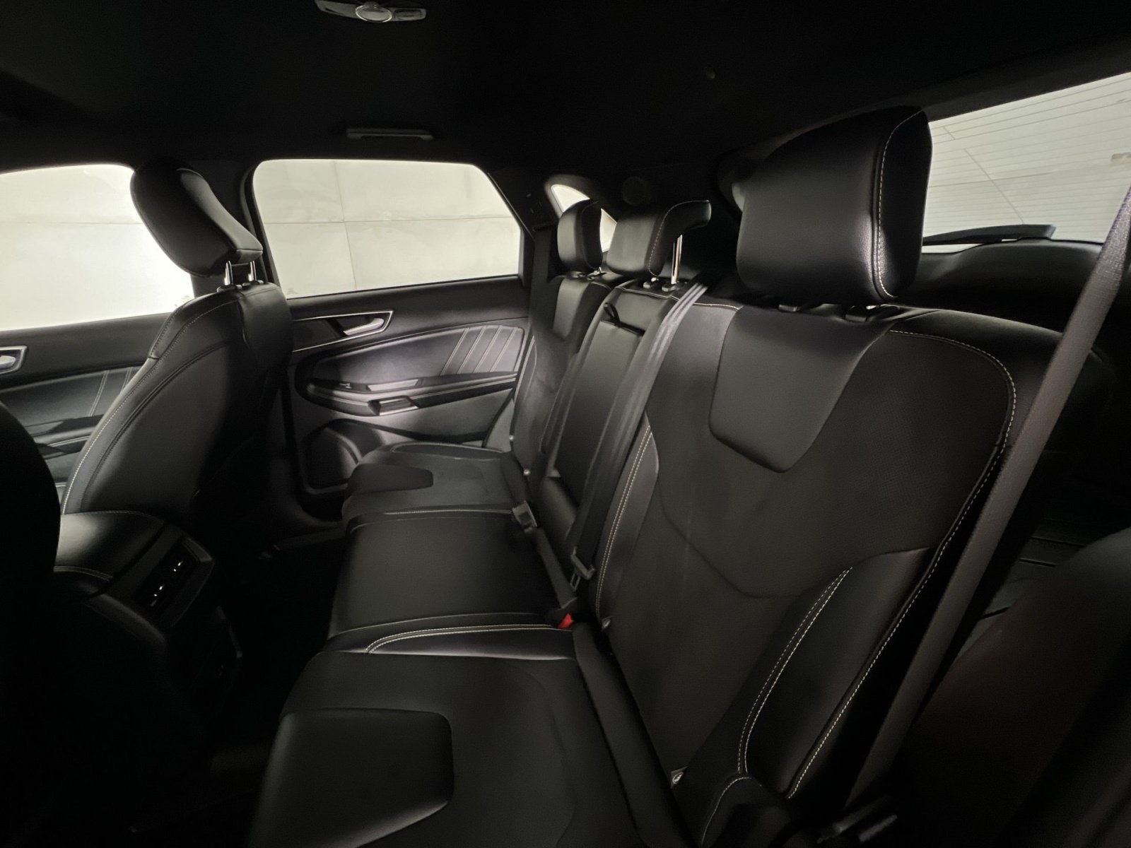 Used 2022 Ford Edge ST AWD/4WD image 23