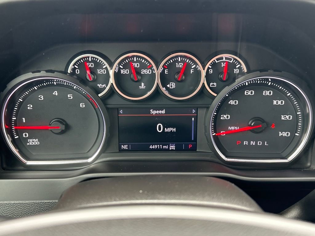 Used 2021 Chevrolet Silverado 1500 RST image 11