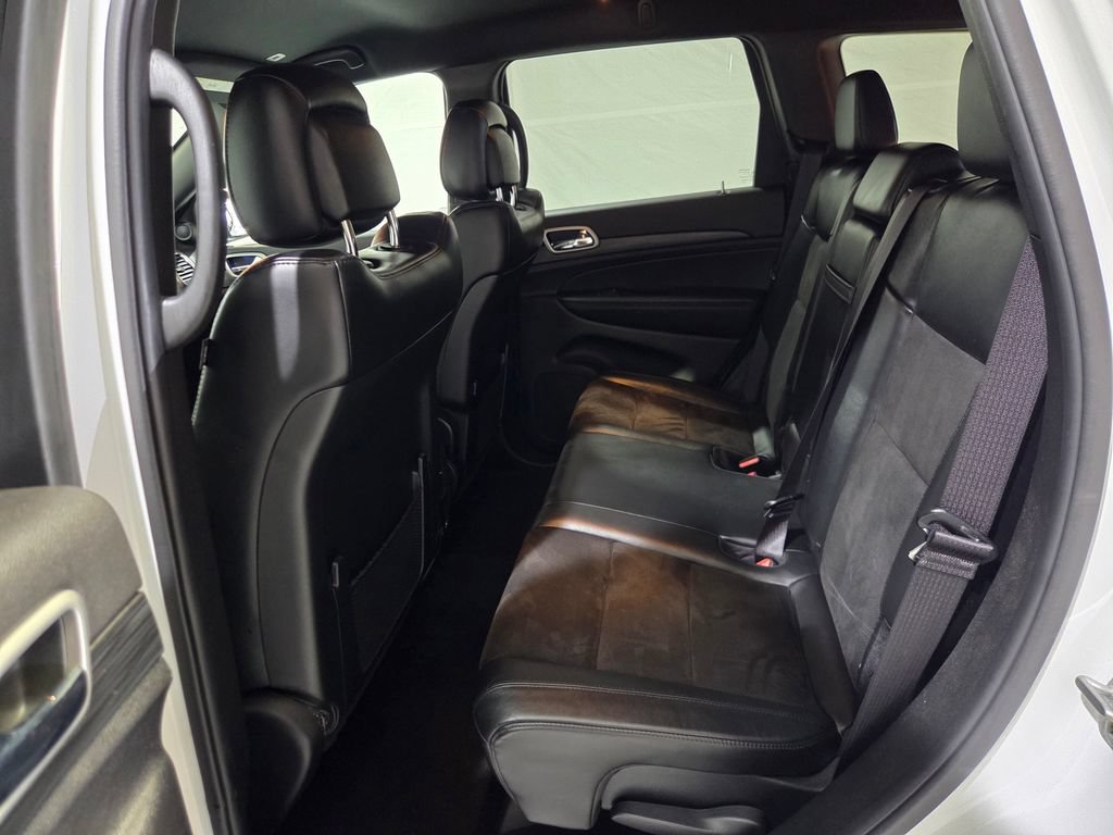Certified 2021 Jeep Grand Cherokee Laredo X AWD/4WD image 16