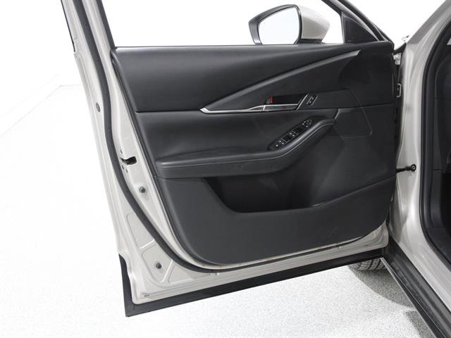 Certified 2023 MAZDA CX-30 AWD 2.5 S w/ Preferred Package image 4