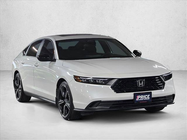Used 2024 Honda Accord Sport image 3
