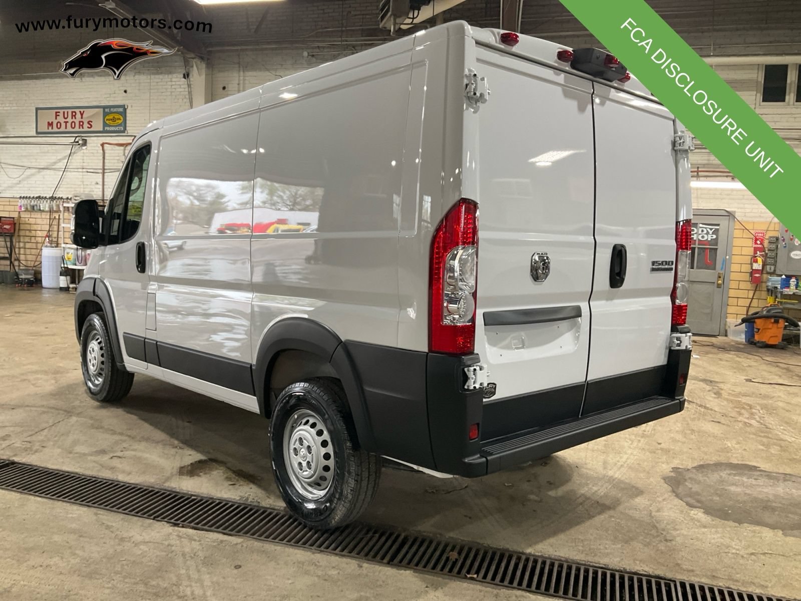 Used 2025 RAM ProMaster 1500 w/ Convenience Group FWD image 22