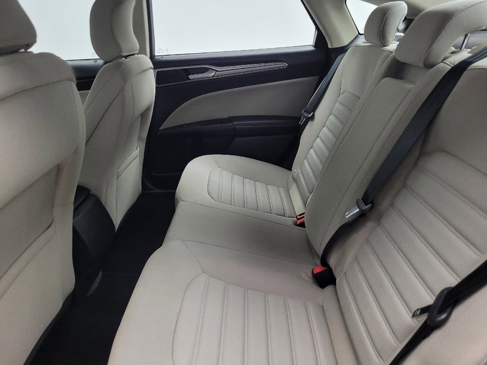 Used 2018 Ford Fusion S FWD image 18