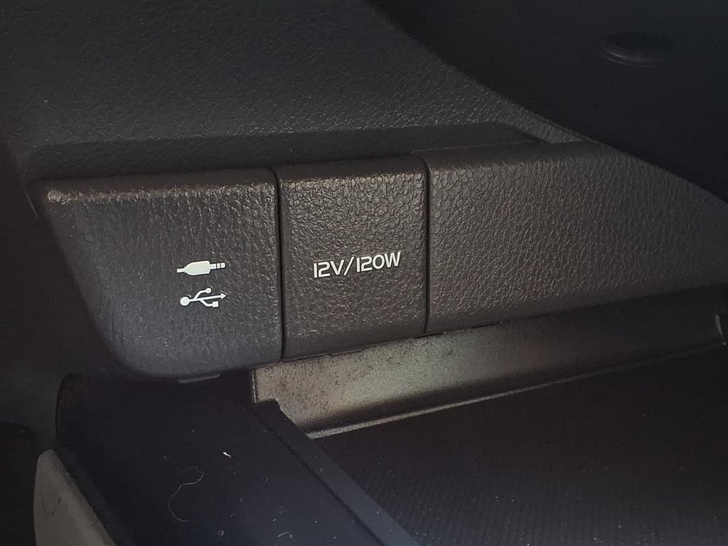 Certified 2018 Toyota Camry SE w/ Convenience Package FWD image 12