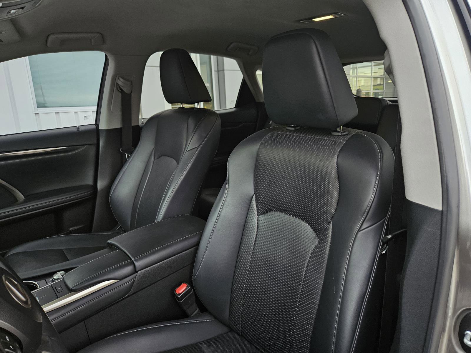 Used 2022 Lexus RX 350 FWD image 12