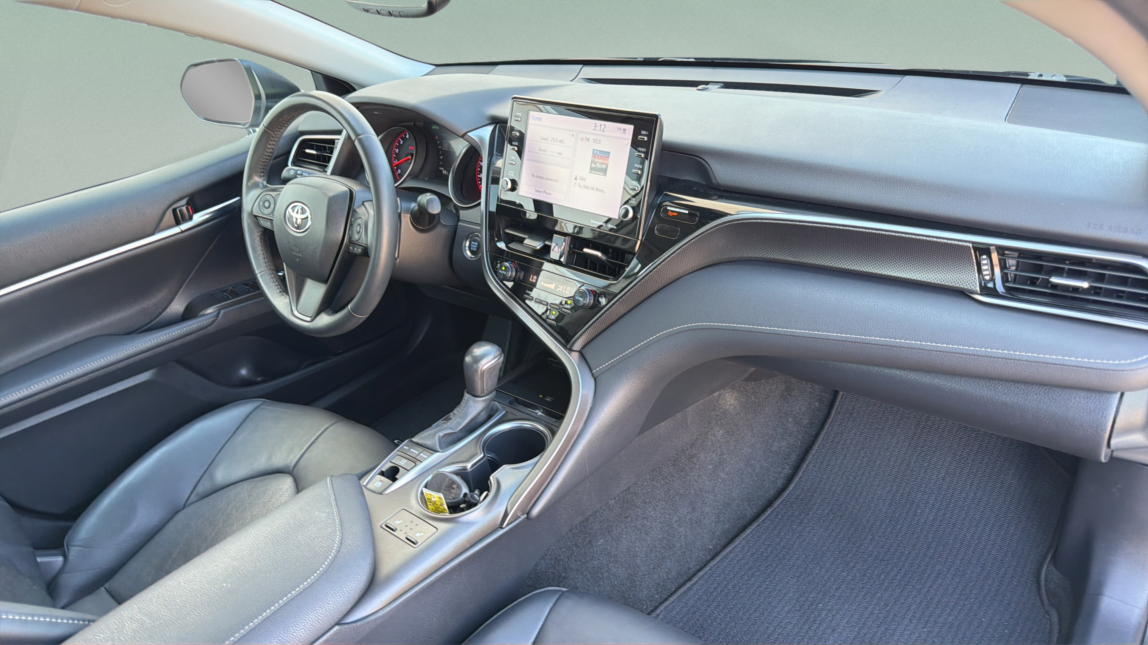 Used 2023 Toyota Camry XSE FWD image 15