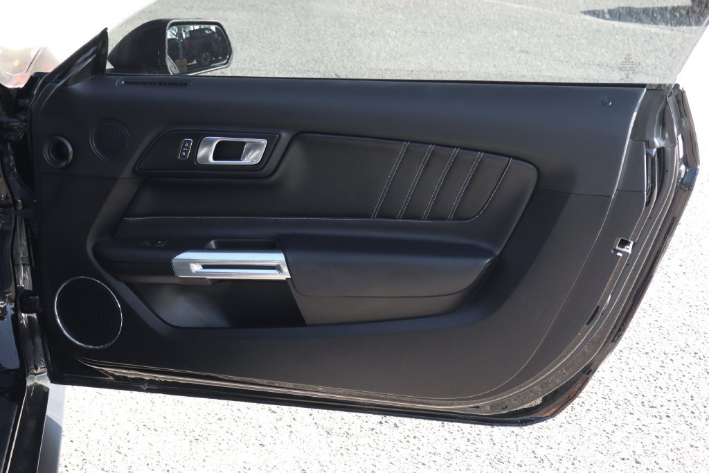 Used 2021 Ford Mustang GT Premium w/ Black Accent Package RWD image 40