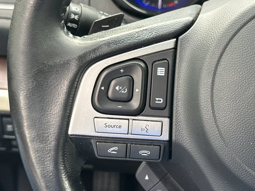 Used 2015 Subaru Outback 2.5i Limited AWD/4WD image 29