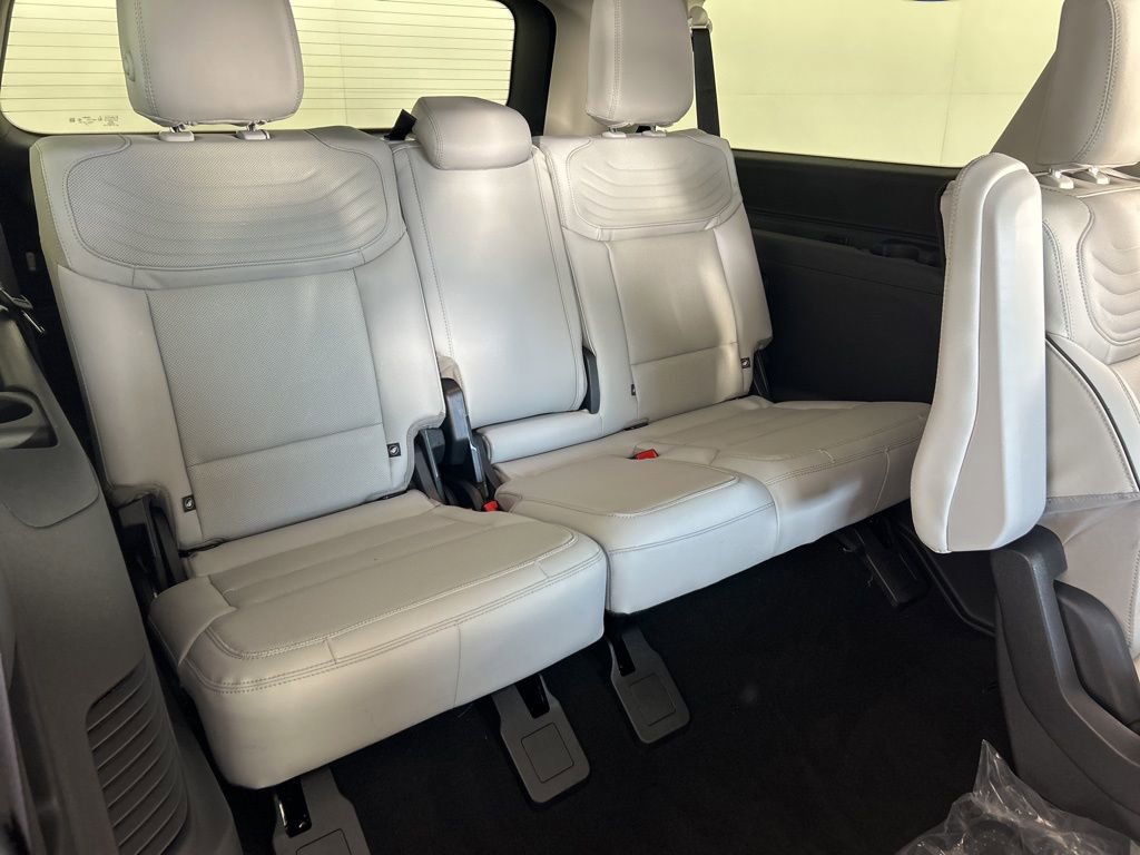 New 2026 Ford Expedition Max Platinum AWD/4WD image 38