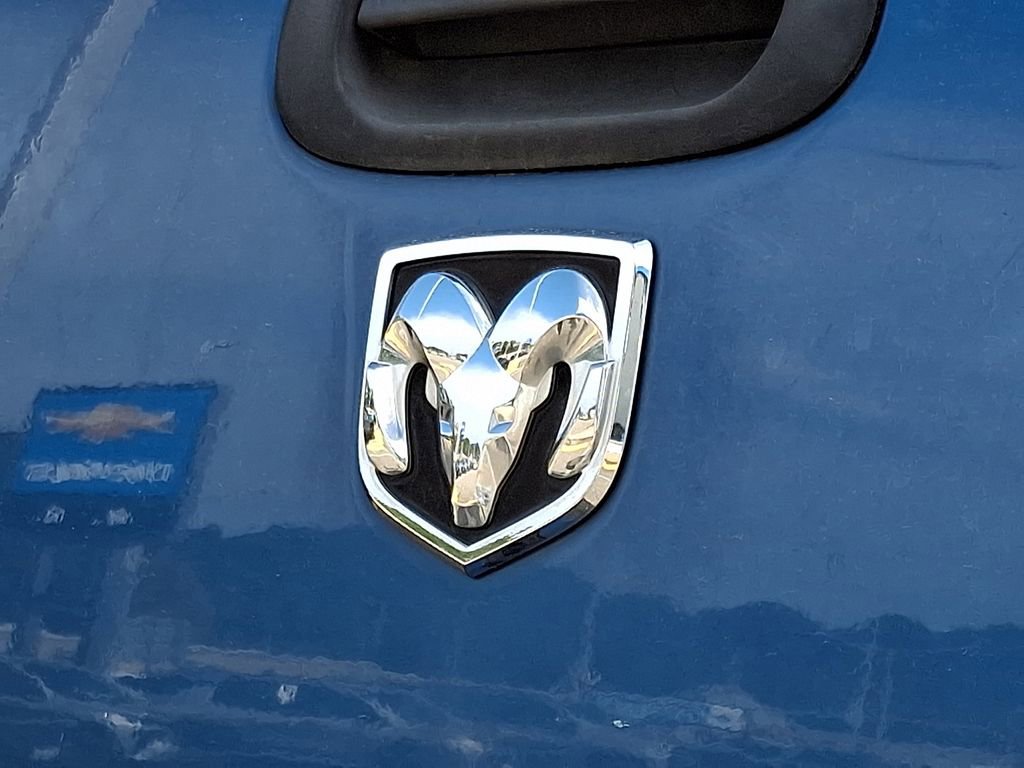 Used 2005 Dodge Dakota Laramie w/ Trailer Tow Group image 29