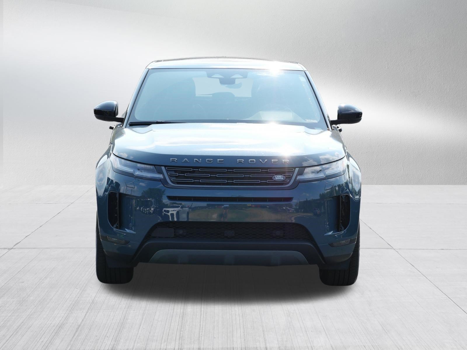 Used 2026 Land Rover Range Rover Evoque S AWD/4WD image 8