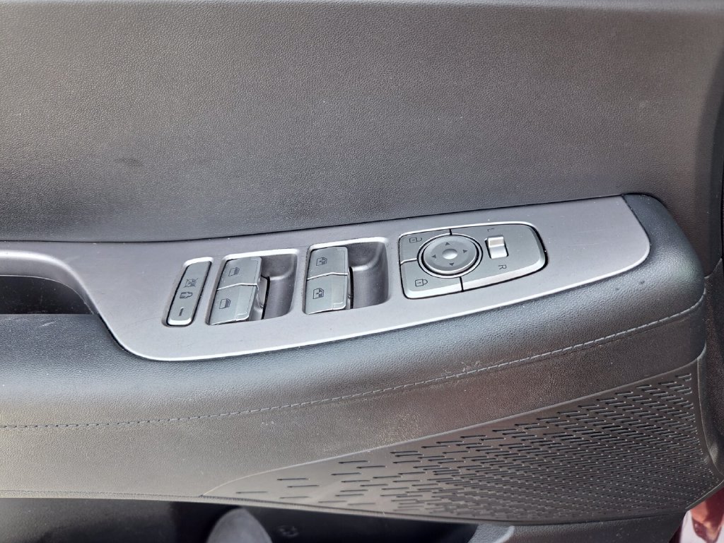 Used 2021 Hyundai Palisade SEL FWD image 21