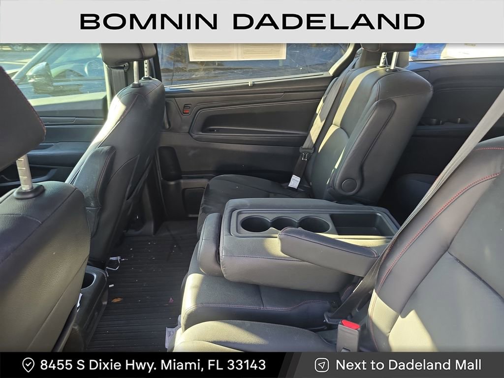 Used 2024 Honda Odyssey Sport image 11