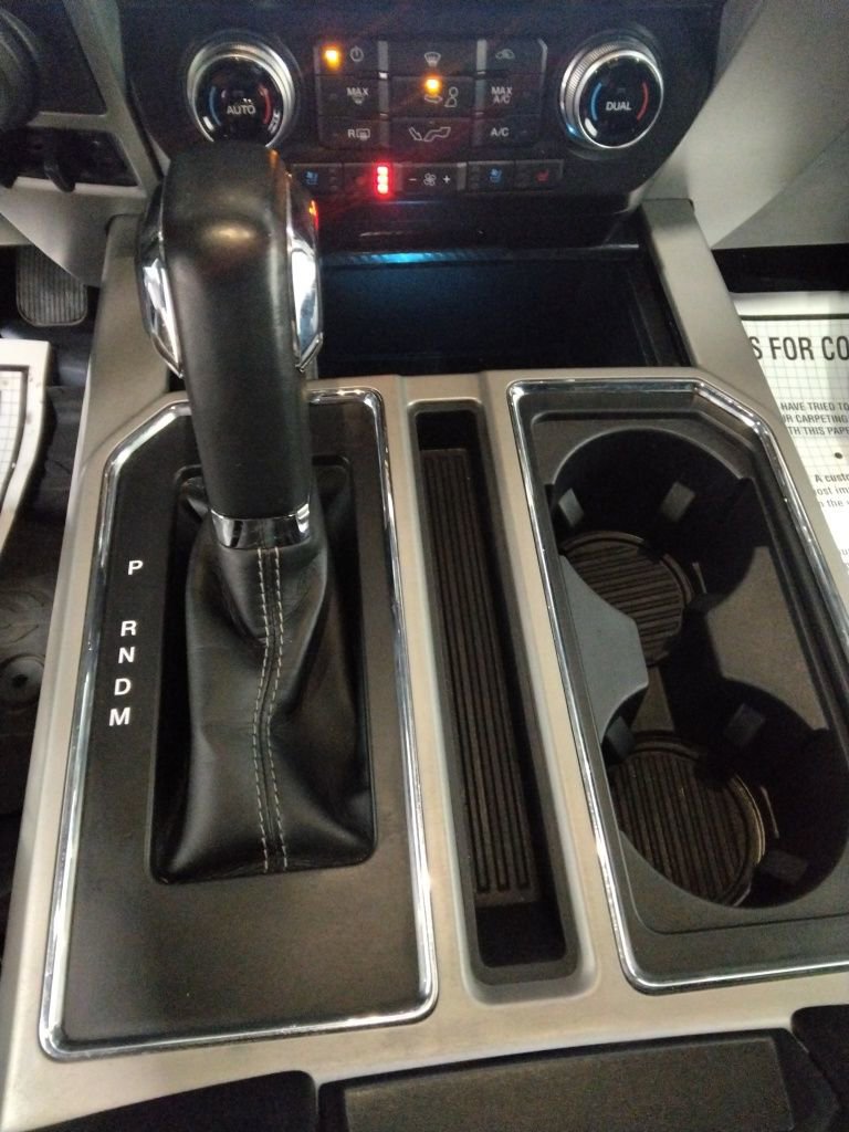 Used 2020 Ford F150 Lariat w/ Equipment Group 502A Luxury image 18