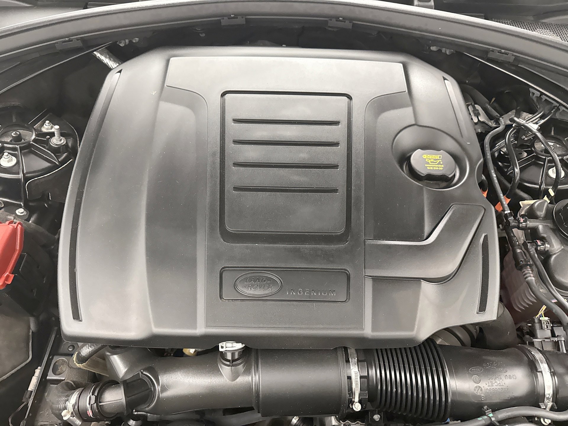 Used 2023 Land Rover Range Rover Velar R-Dynamic S image 27