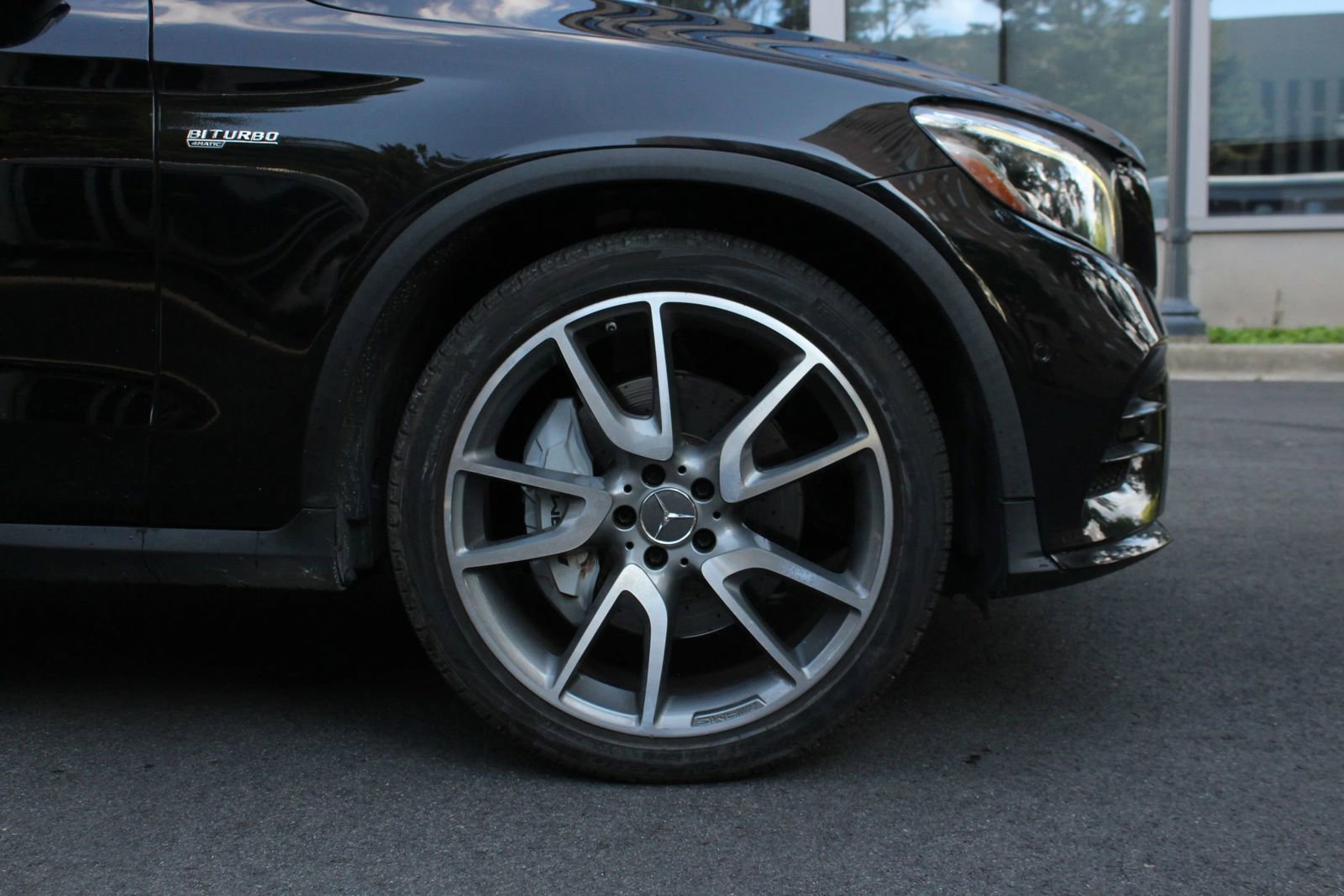 Used 2019 Mercedes-Benz GLC 43 AMG 4MATIC image 4