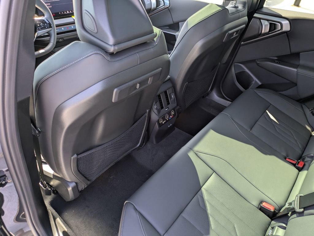 New 2026 BMW X3 xDrive30 AWD/4WD image 8