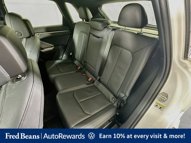 Used 2023 Audi Q3 2.0T Premium w/ Convenience Package AWD/4WD image 30