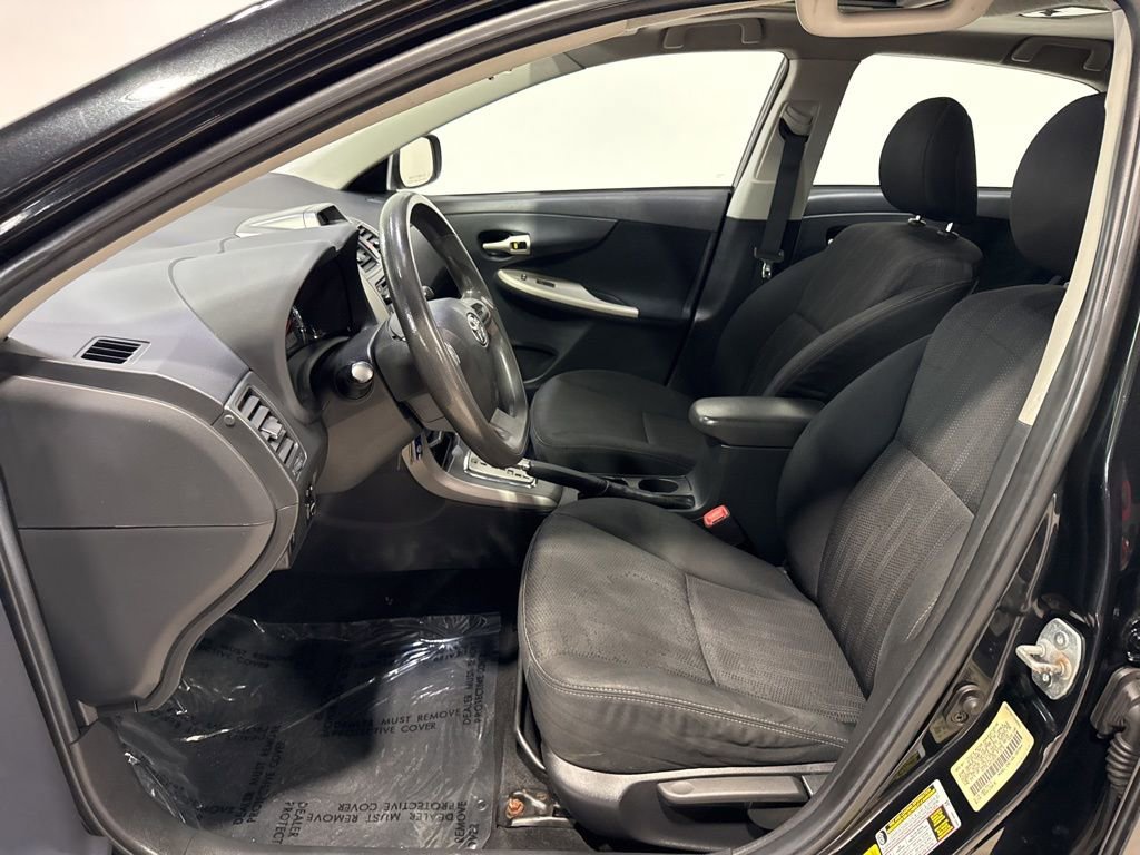 Used 2013 Toyota Corolla S w/ Premium Pkg FWD image 20