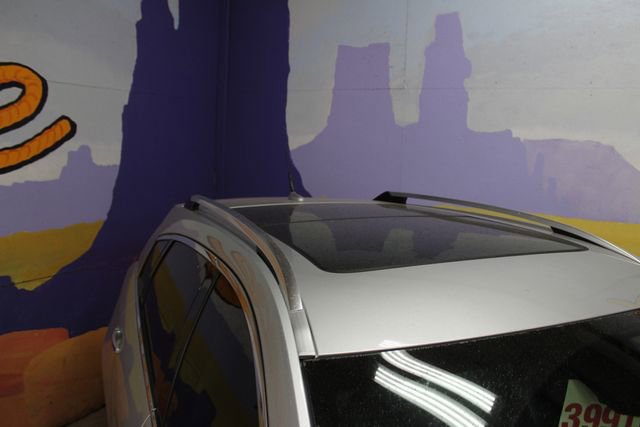 Used 2011 Cadillac SRX Luxury FWD image 5