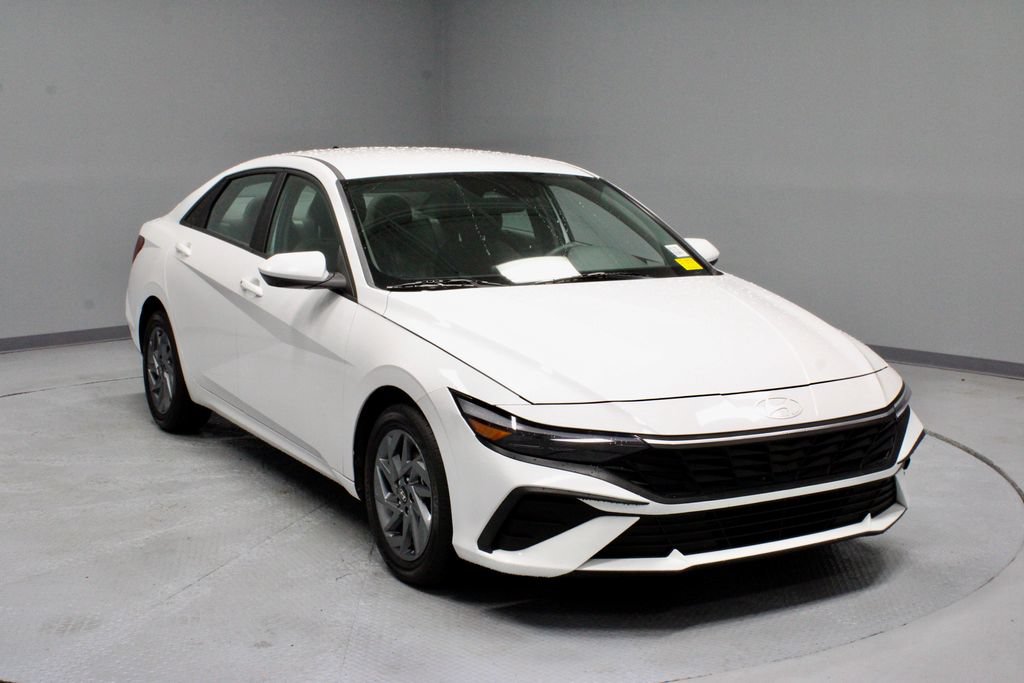 Used 2024 Hyundai Elantra SEL