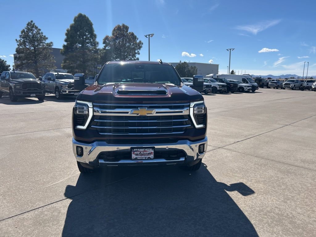 Used 2024 Chevrolet Silverado 2500 LTZ w/ LTZ Convenience Package image 10