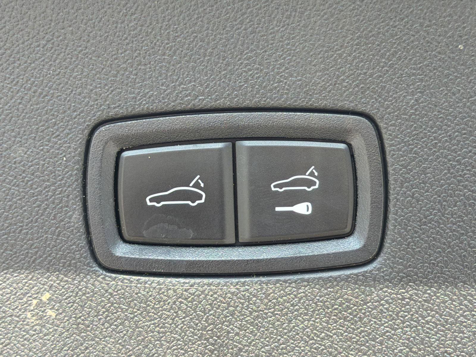Used 2024 Porsche Cayenne S AWD/4WD image 19