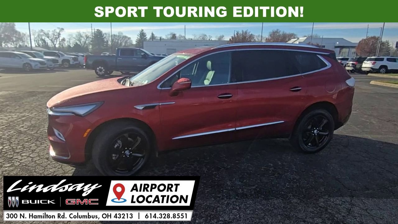 Used 2023 Buick Enclave Essence w/ Experience Buick Package image 4